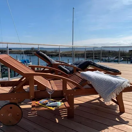 Moby Chic - Stern Hausboot Kragenæs